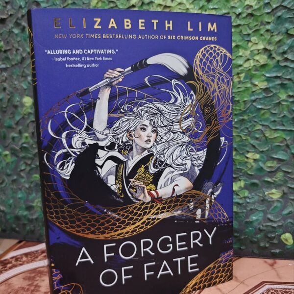 A Forgery of Fate by Elizabeth Lim(gold-gilded edges)
